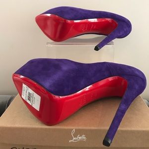 Christian Louboutin women’s shoes Pumps